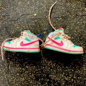 Girls Nike Air Force ones size 6